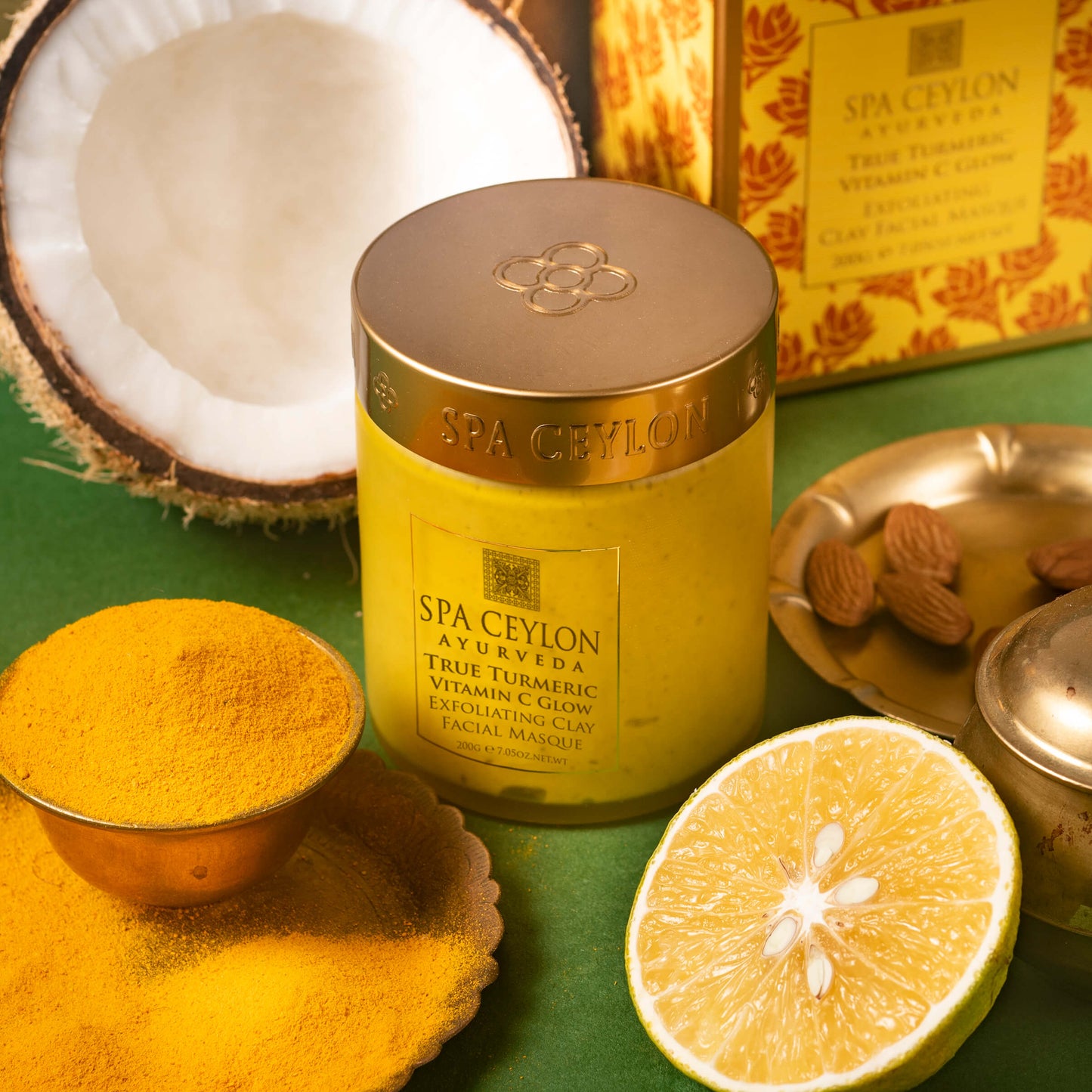 True Turmeric - Vitamin C Glow - Exfoliating Clay Facial Masque 200g